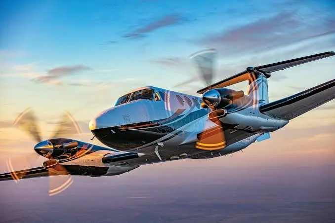 King Air 360