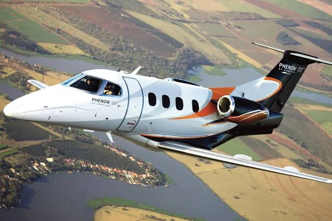 Embraer Phenom 100